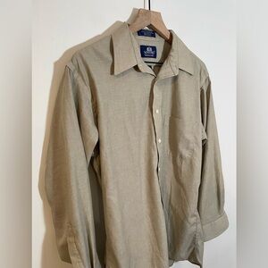 Stafford Wrinkle Free Long Sleeve Button Down Tan Shirt Effortless Size 16 32/33